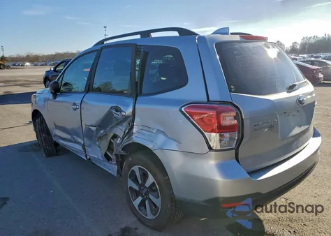 2017 Subaru Forester 2.5I z USA, uszkodzony, nr VIN JF2SJABC2HH478891